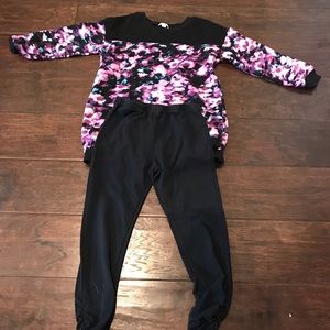 LOT of 2 Splendid Purple Floral Sweater Pants 5/6